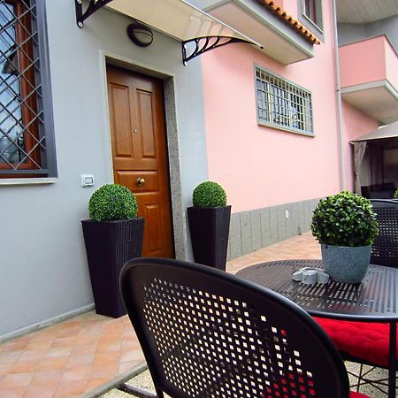 Sleep And Fly Rome Airport Bed & Breakfast Fiumicino Bagian luar foto