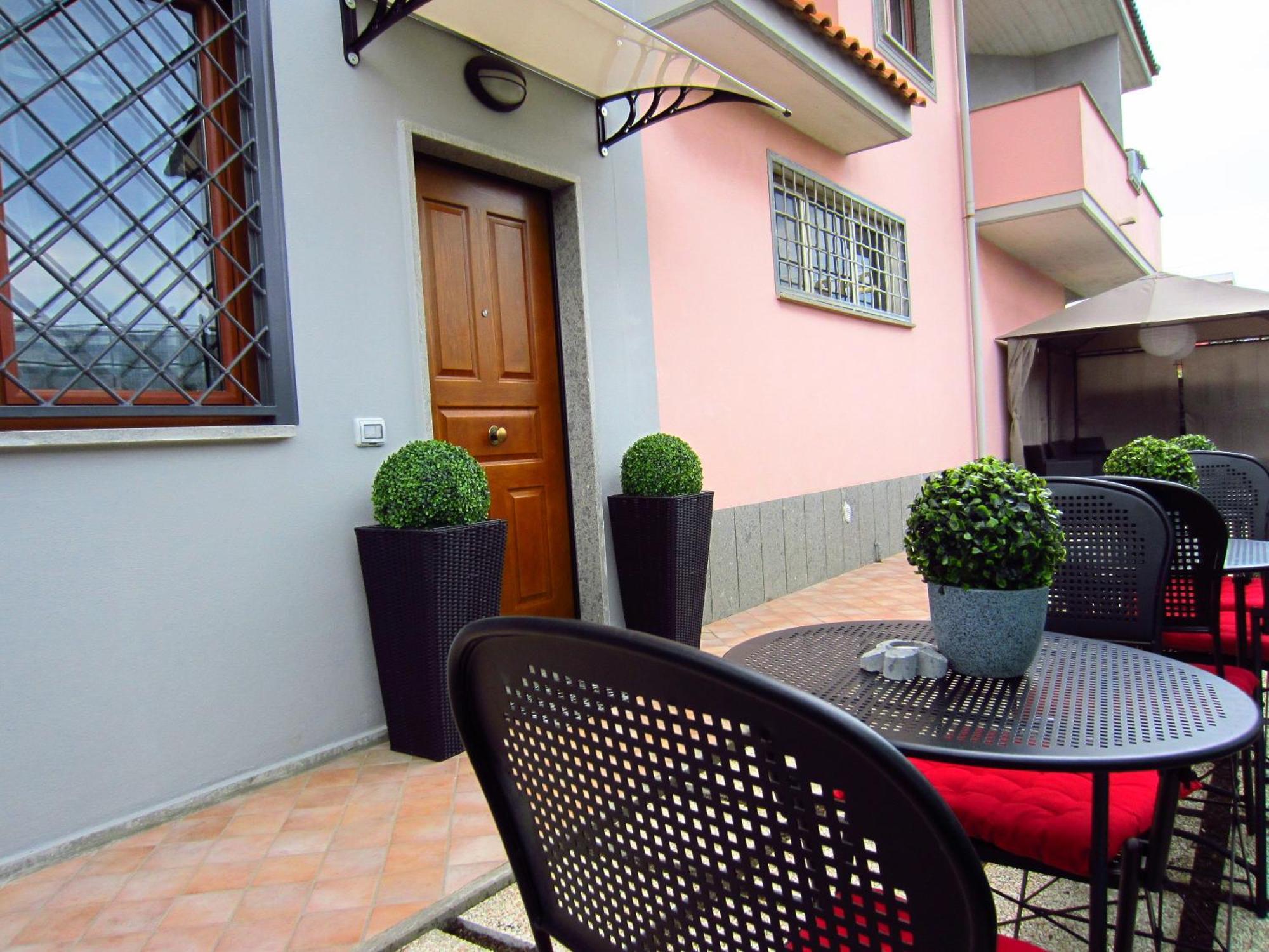 Sleep And Fly Rome Airport Bed & Breakfast Fiumicino Bagian luar foto