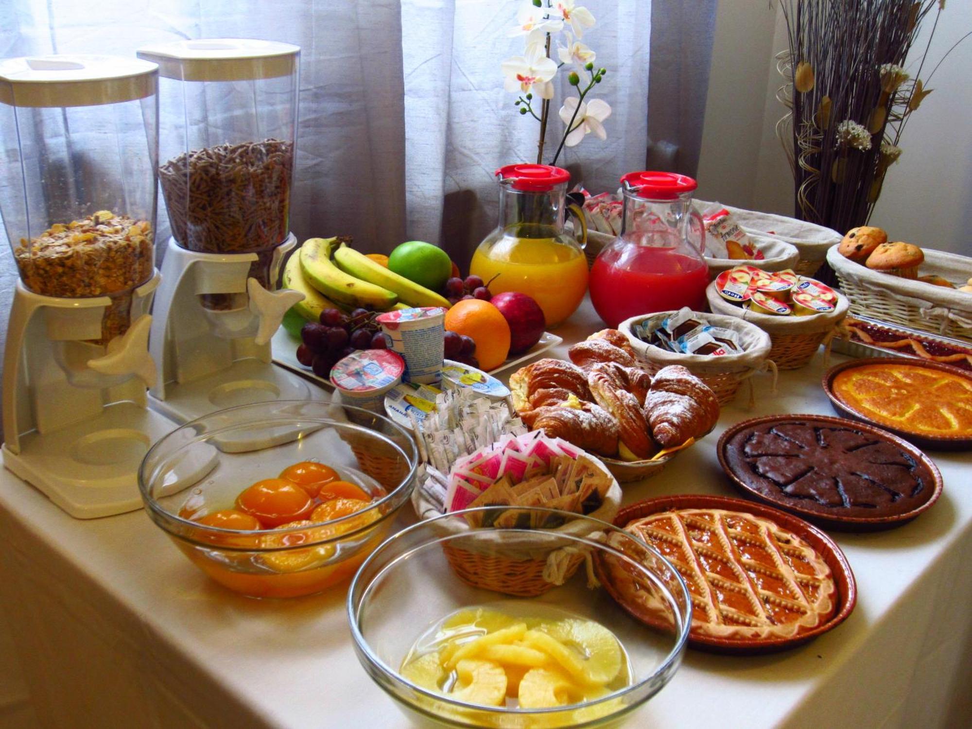 Sleep And Fly Rome Airport Bed & Breakfast Fiumicino Bagian luar foto